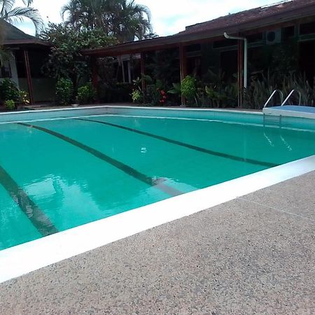 Hotel Santa Helena เลติเซีย ภายนอก รูปภาพ